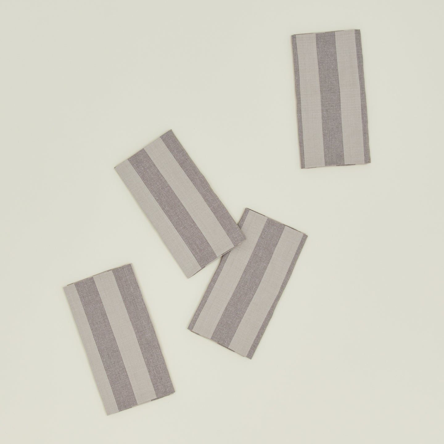 Essential Striped Dinner Napkin, Set of 4 - Light Grey/Dark Grey