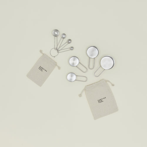 Simple Measuring Set - Silver