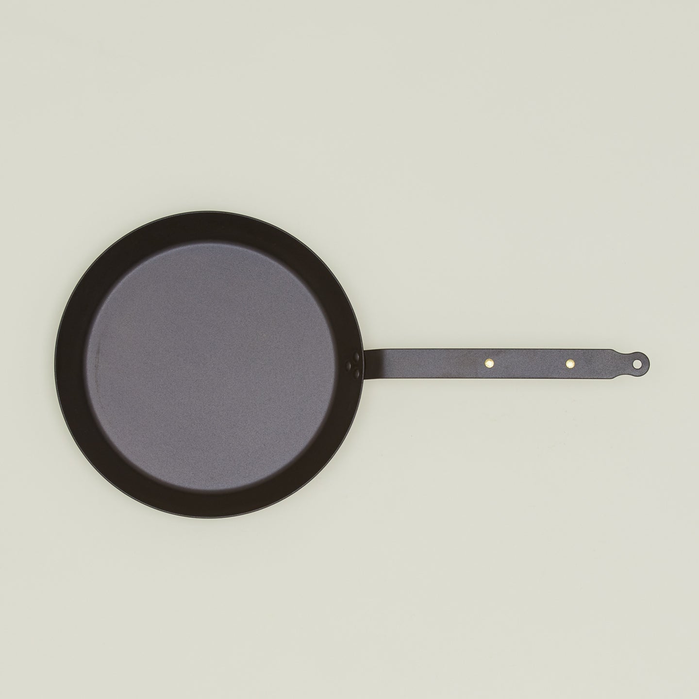 overhead view of spun iron frying pan
