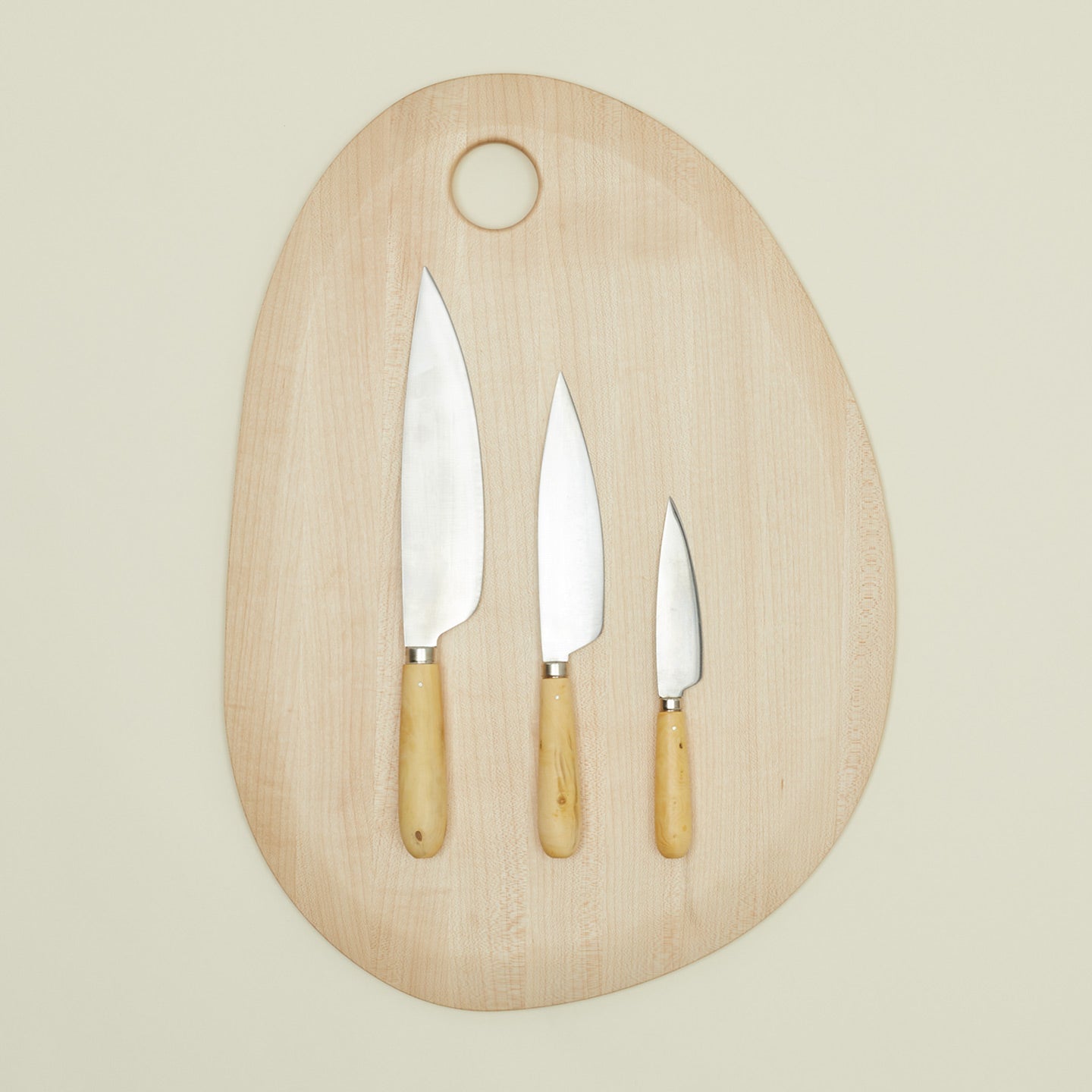Pallares solsana boxwood kitchen knives on chopping board