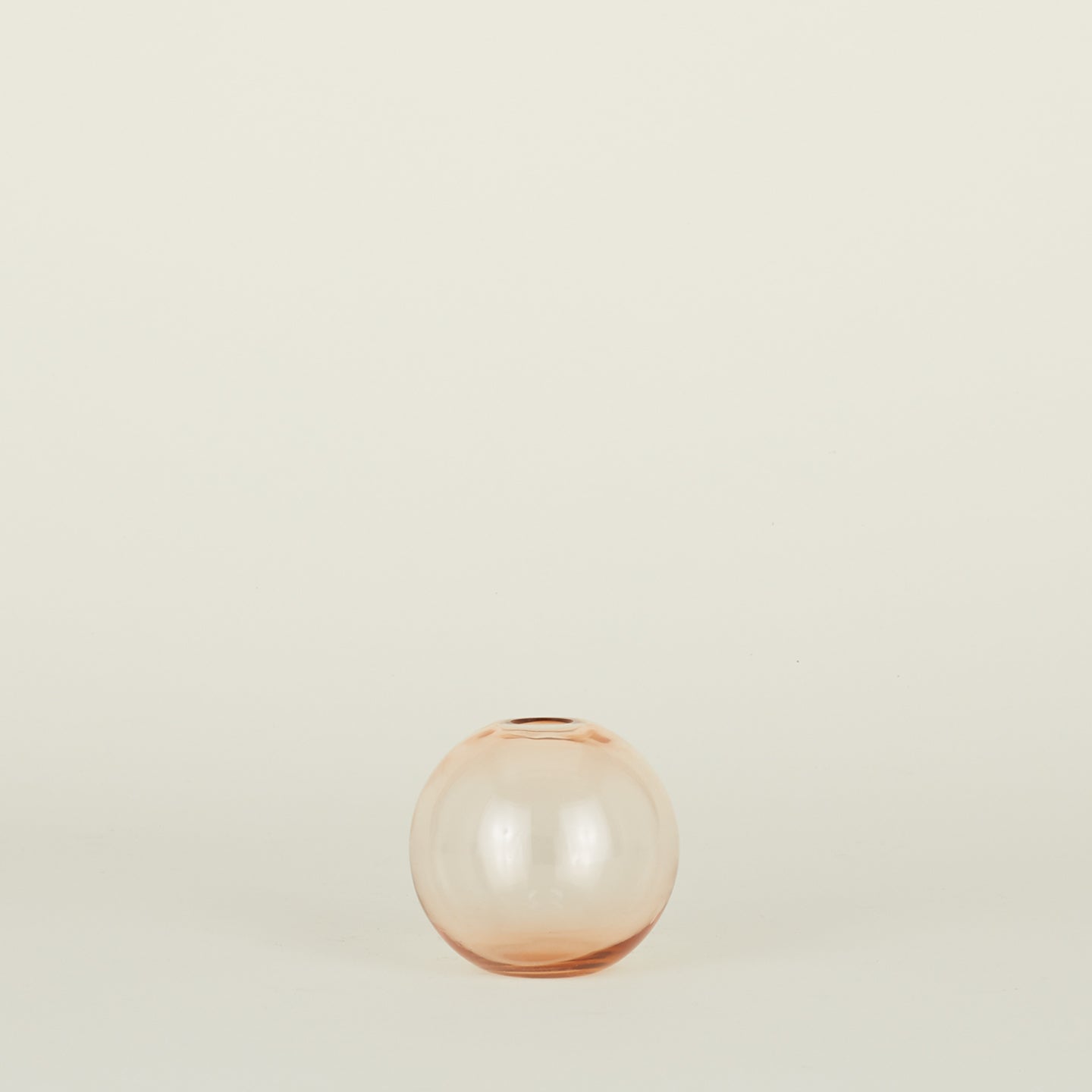 Small aurora sphere vase in blush
