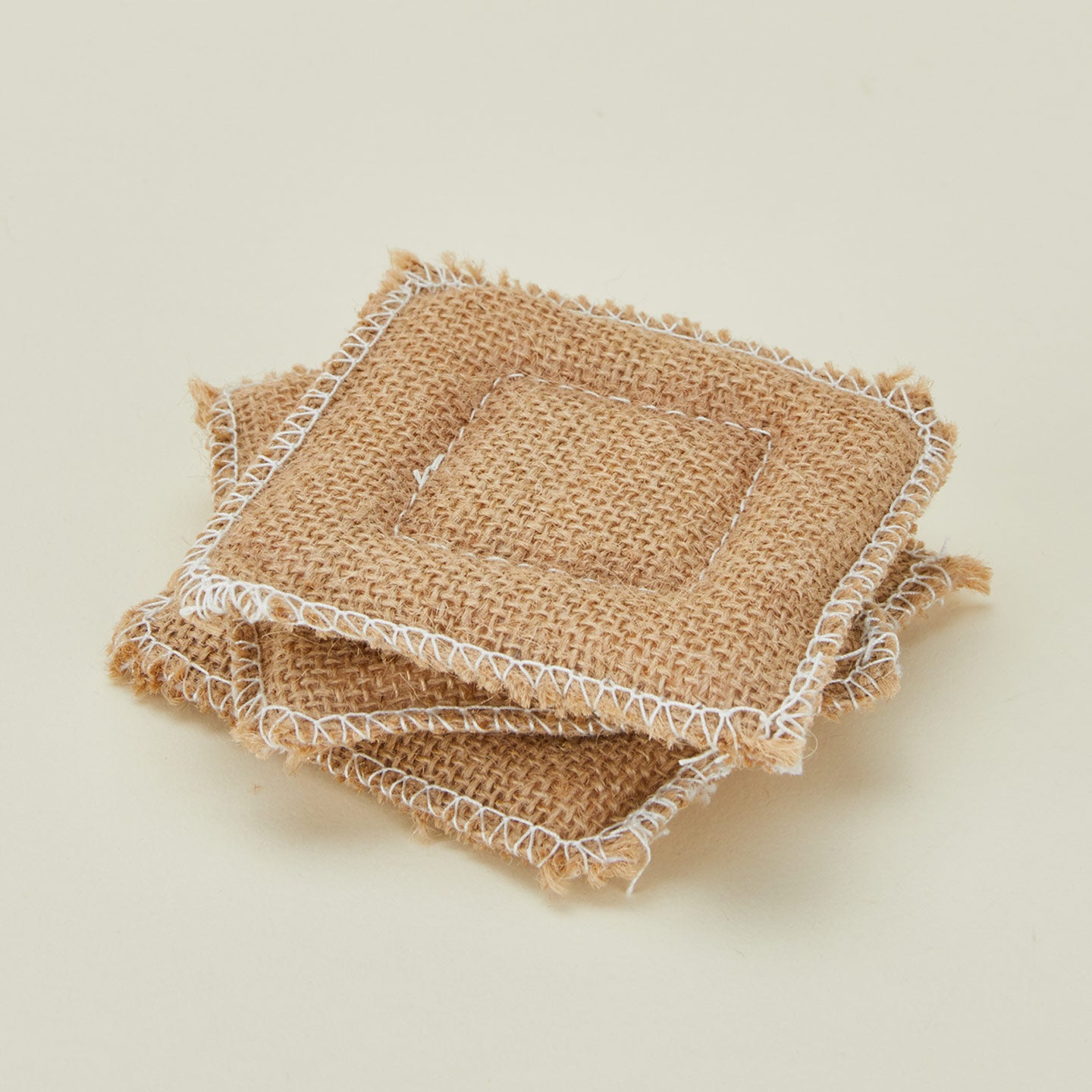 Detailed view of Ecofreax jute scrubber, set of 3