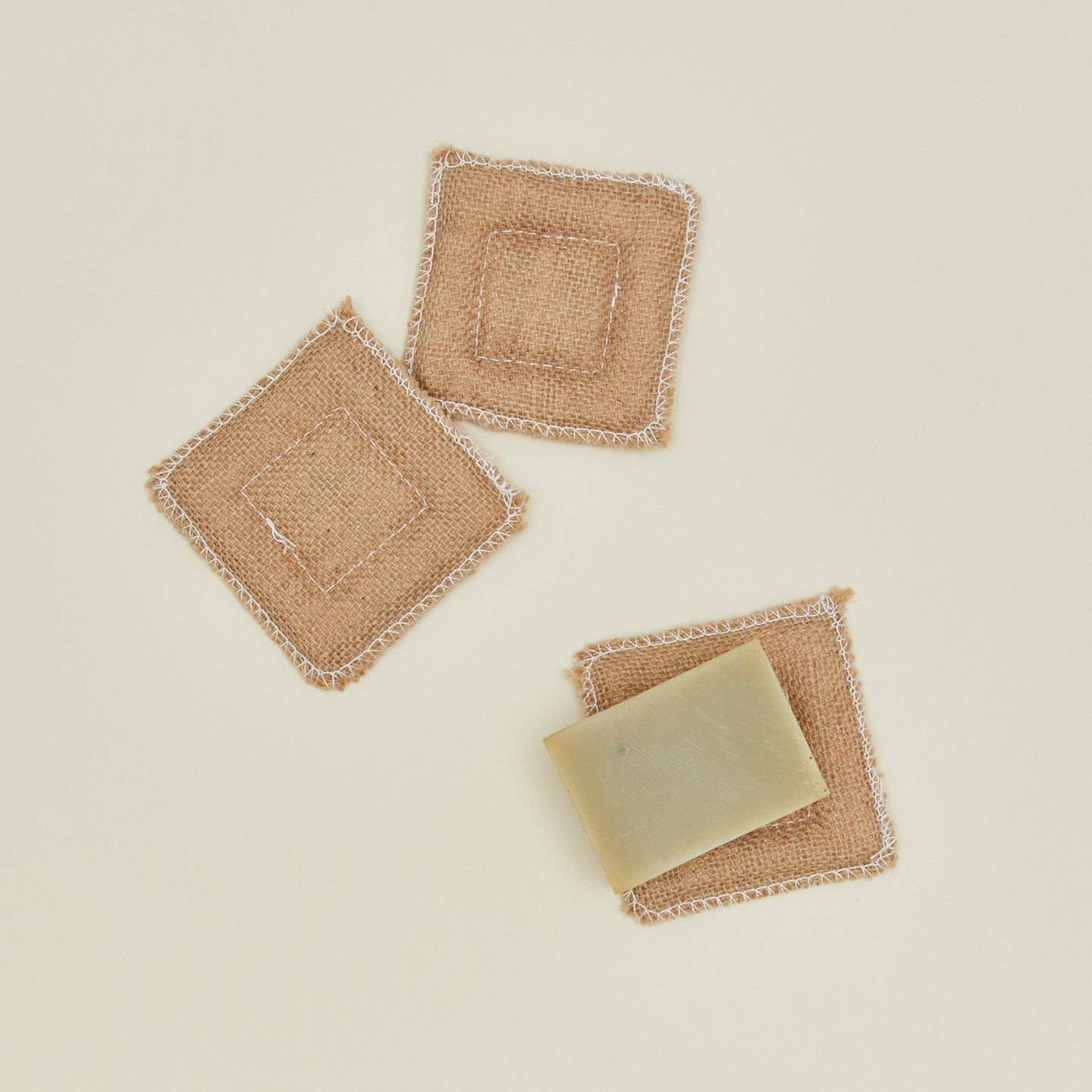 Ecofreax jute scrubber, set of 3 with a bar of soap