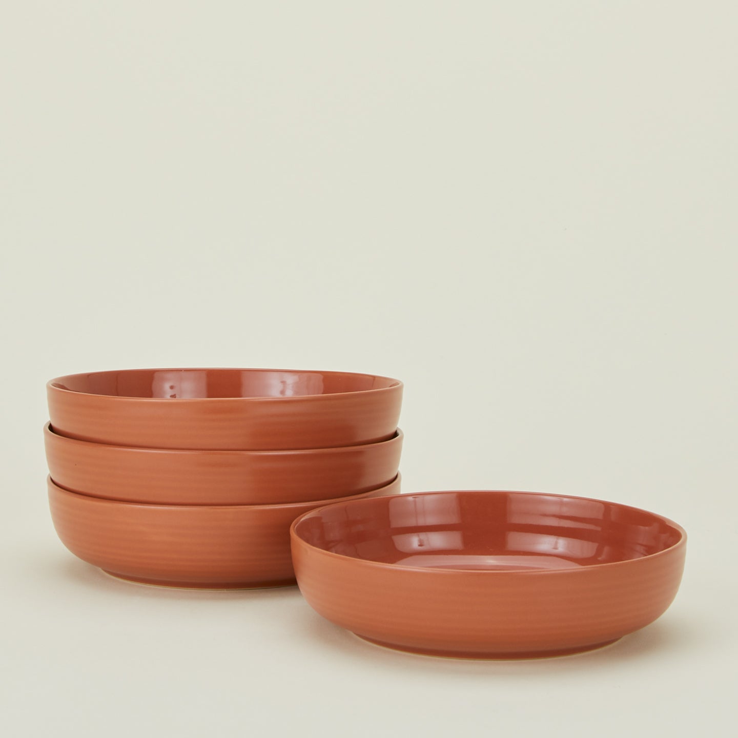Set of 4 essential low bowls in terracotta