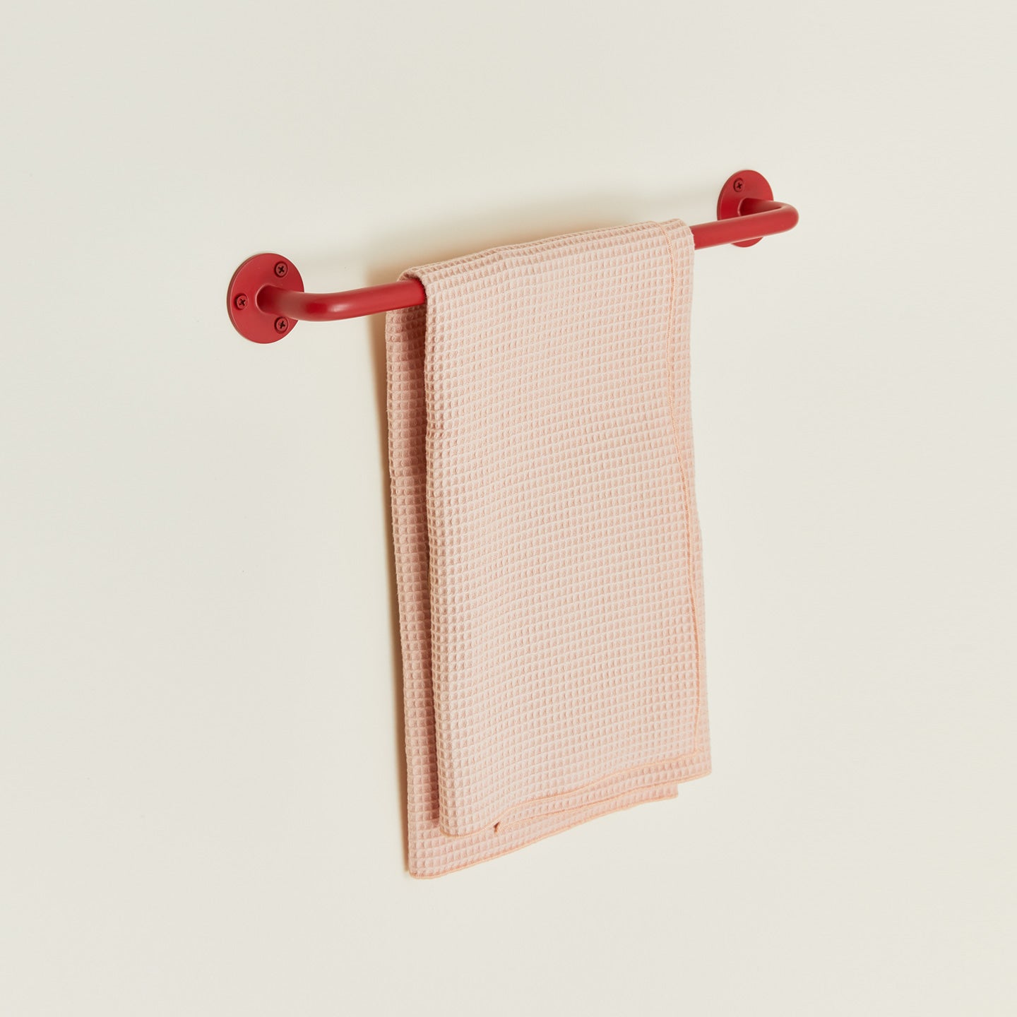 Essential towel bar in red with towel