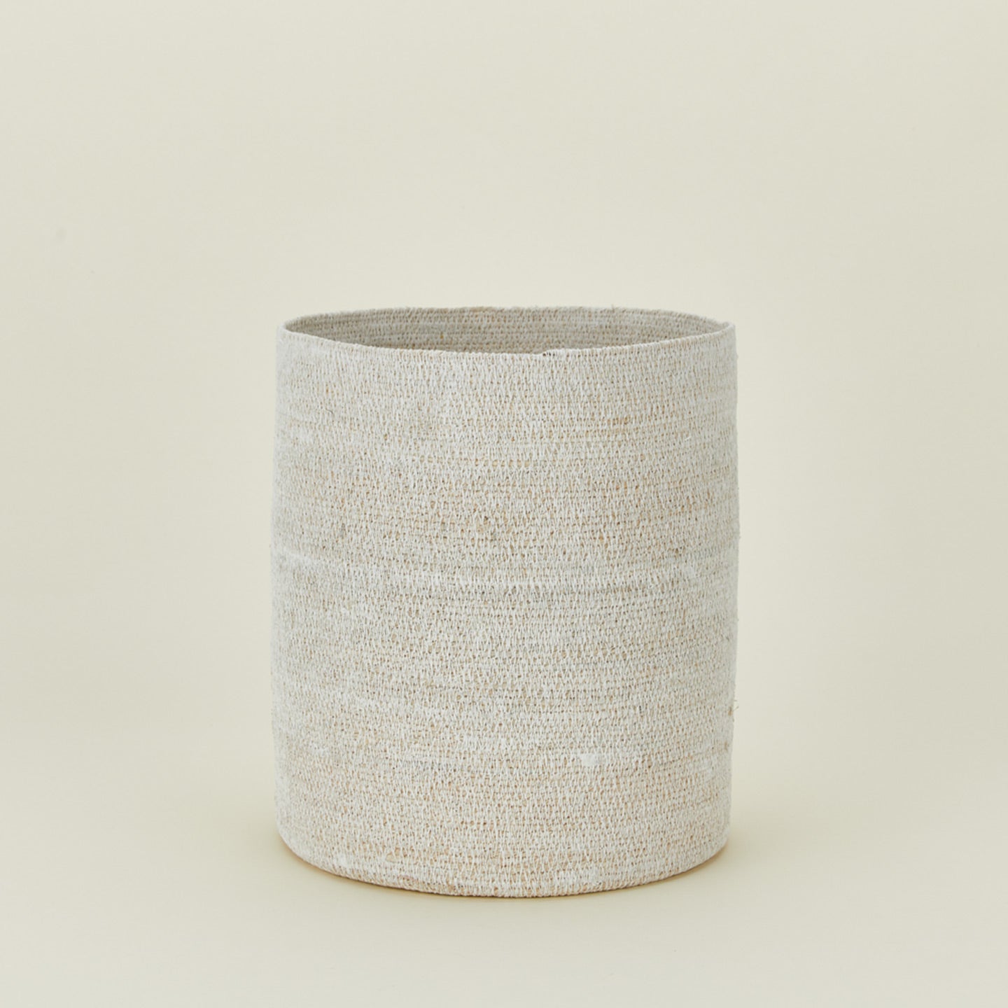 Essential woven wastebasket in white