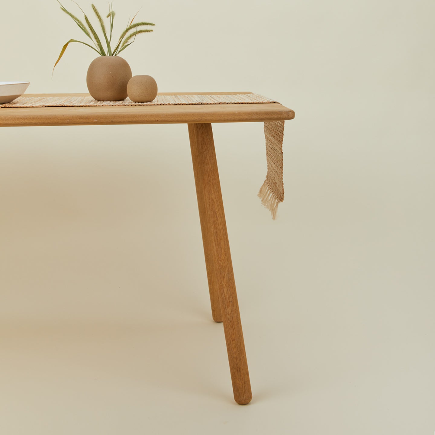 indaba rivergrass table runner