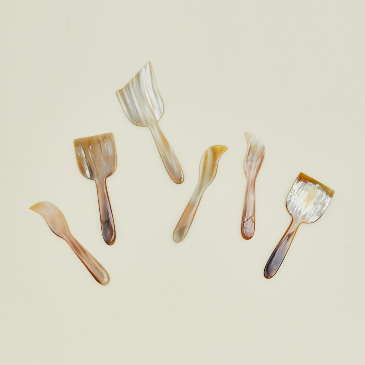 Horn cheese knife set