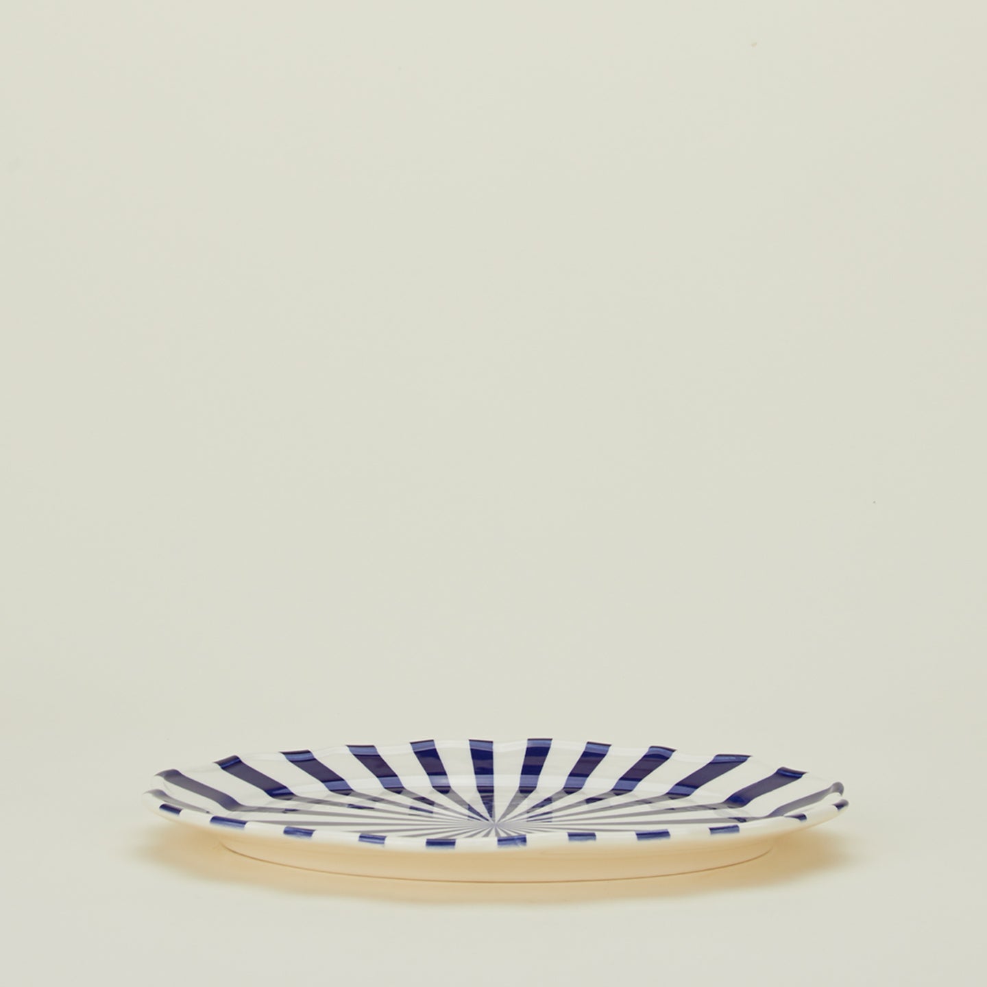 Maison Madison starburst oval platter