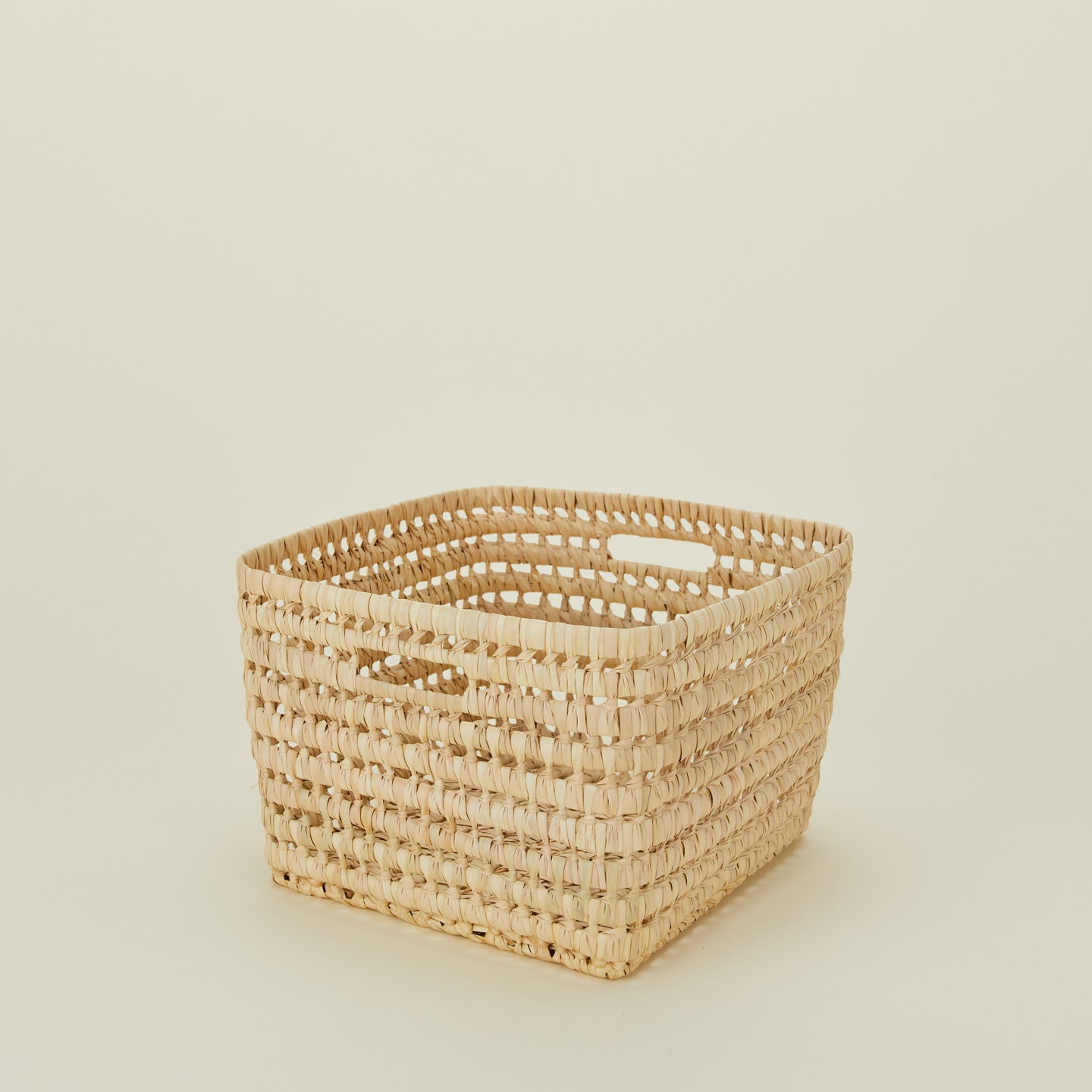 Medium open weave basket