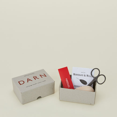Darn set with needles, scissors, threader, and darning egg 