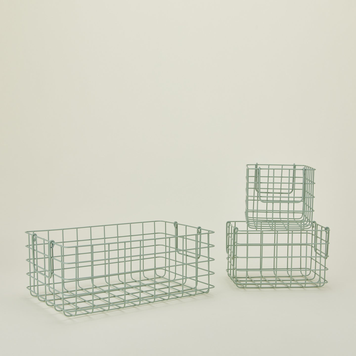 Set of 3 grid baskets in sage