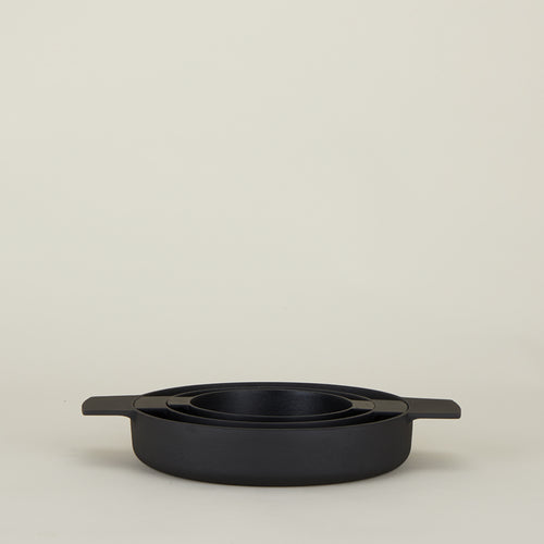 Sakai Toki casserole dish family nested
