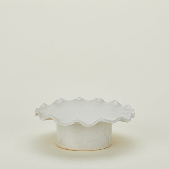 Ruffle Edge Pedestal