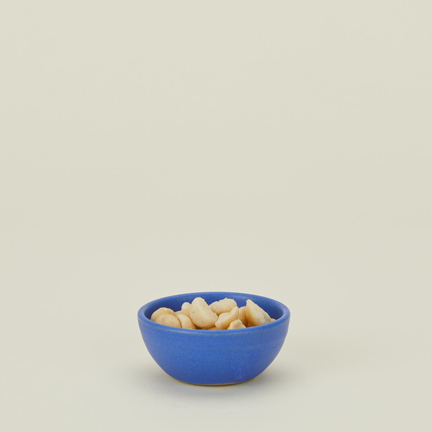 Klein Blue Snack Bowl with macadamia nuts
