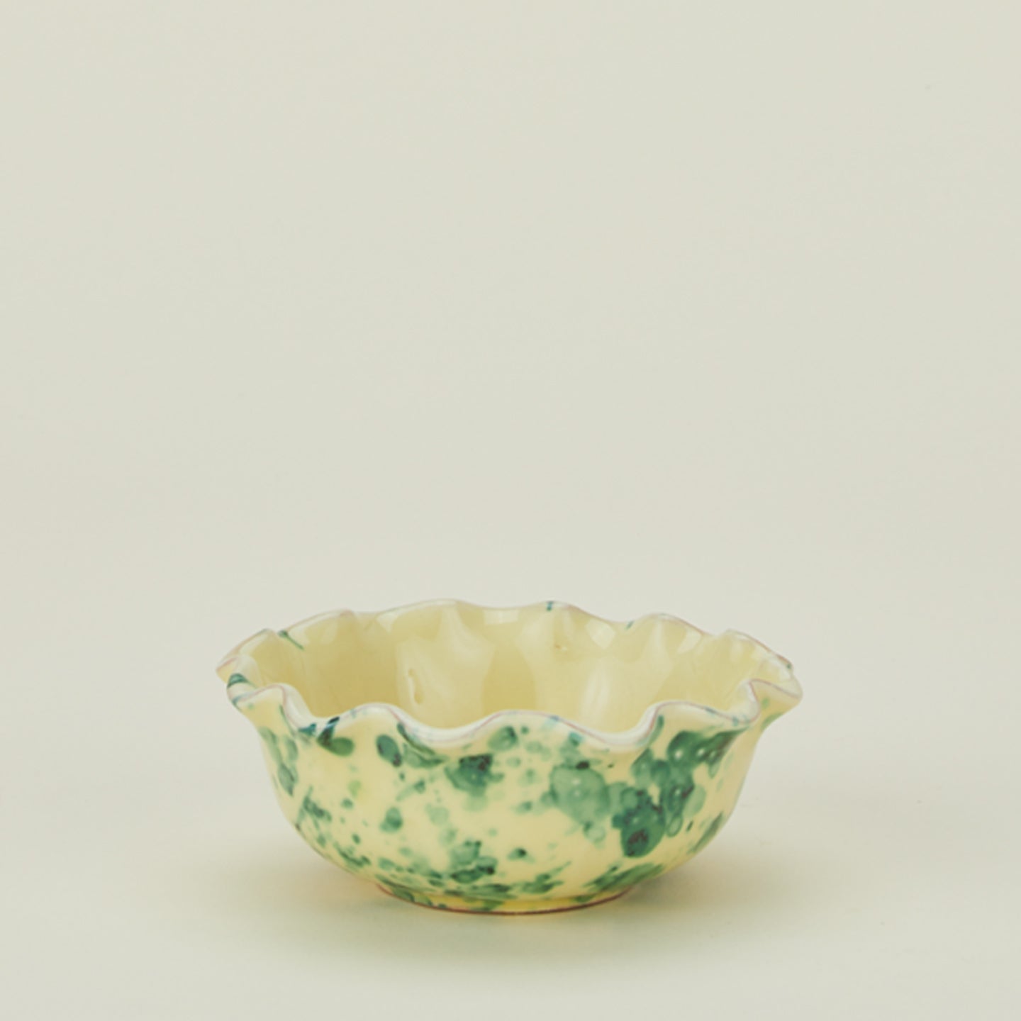 Splatter scallop bowl in yellow and green
