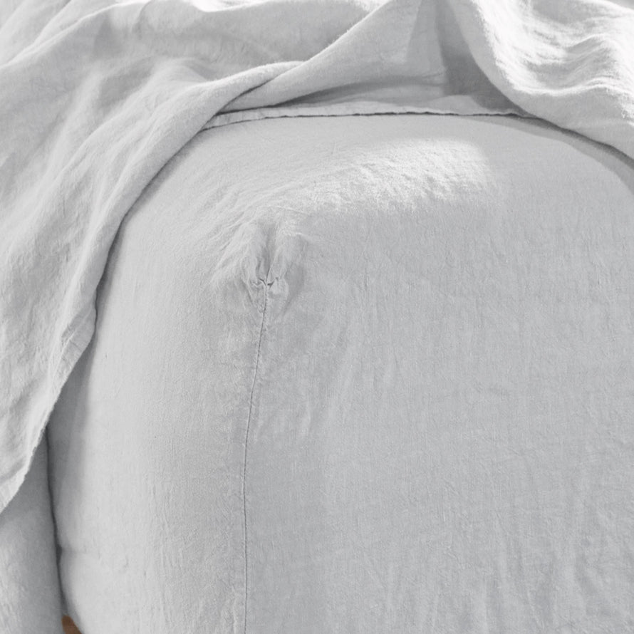 Simple linen bedding in light grey