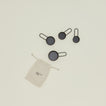 Simple measuring cups in black
