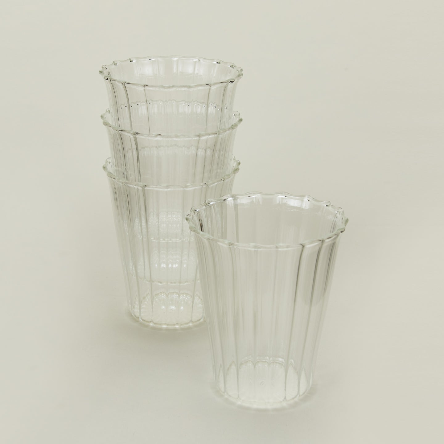 Close up view of Sophie Lou Jacobsen La Verre in petite