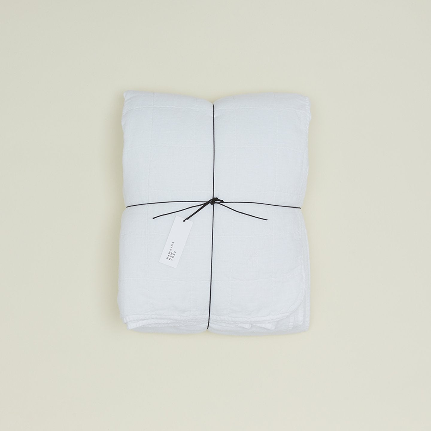 Simple Linen Quilt - White